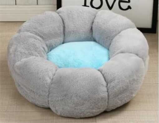 Flower Plush Nest (55cm)