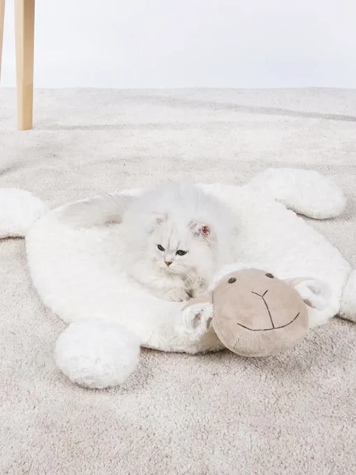 White Plush Sleeping Pets Mat